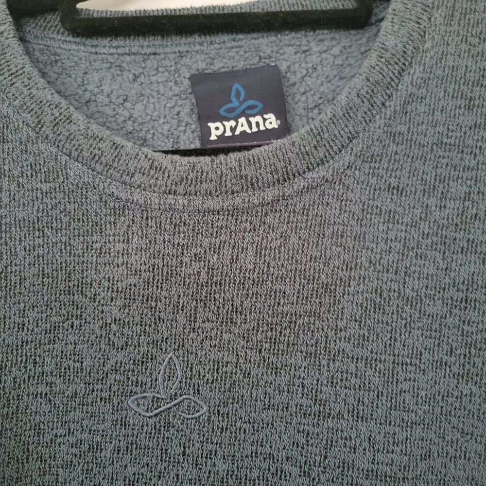 MENS PRANA SWEATER SZ LGE